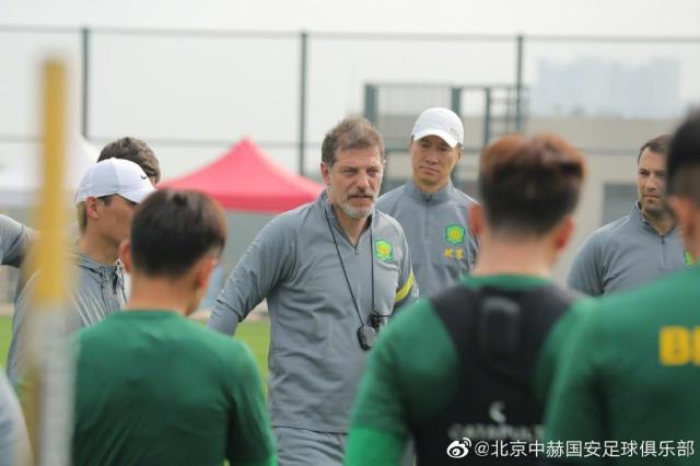 世界杯视频平台-京媒：巴坎布比埃拉将回国 傲骨和费尔南多仍等待